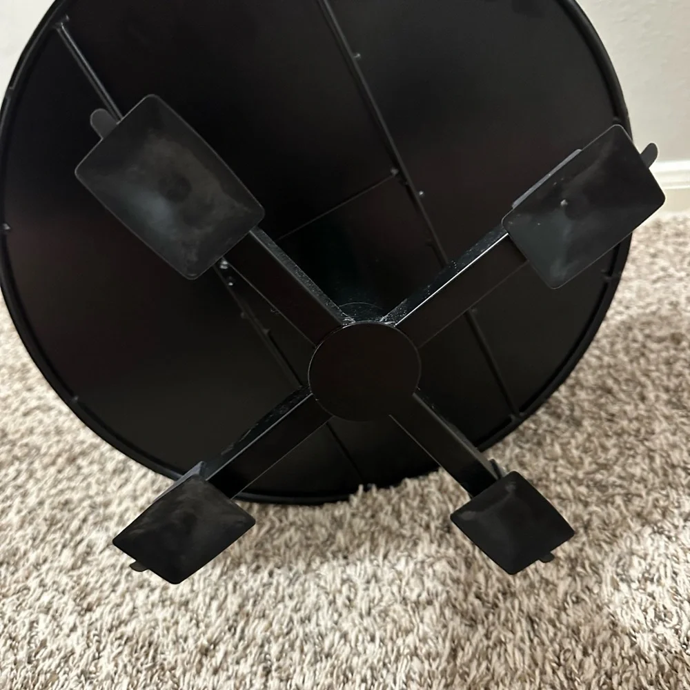 Cozy Pet Bed with Metal Frame